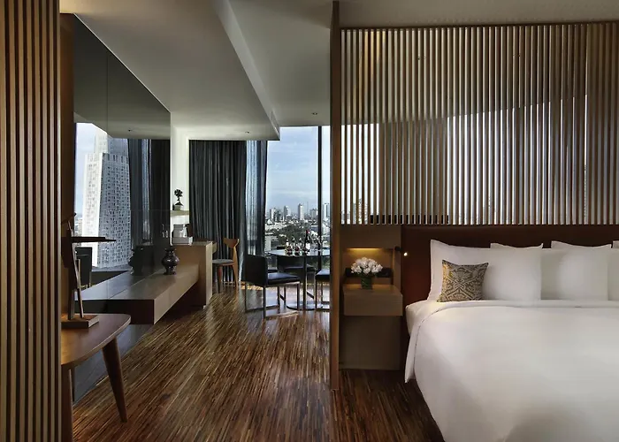So/ Hotel 5*