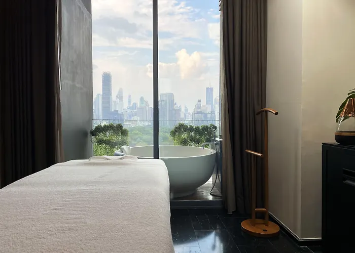So/ Hotel